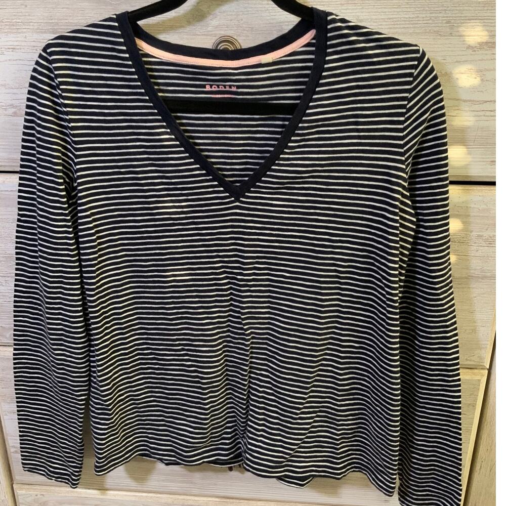 Boden Bundle Women's Cotton V-Neck Long Sleeve T-Shirts Size M Navy & Stripe 2pk
